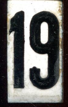 Zahl für Abfahrtstafel Emaille 19