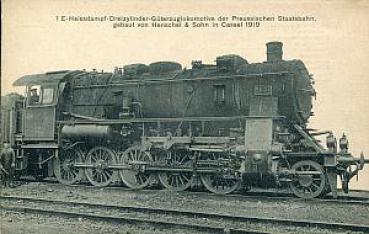 AK 1E Heissdampf Dreizylinder Güterzuglokomotive Preußische Staa