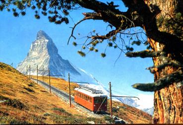 Zermatt Gornergratbahn mit Matterhorn