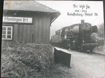 Bild letzter Zug Aschaffenburg - Höchst in Mömlingen Ort 1974