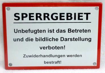 Sperrgebiet betreten verboten (Emailleschild)