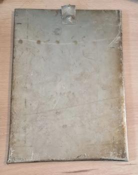 Preview: Rufzeichentafel Bahnhof Neugarten