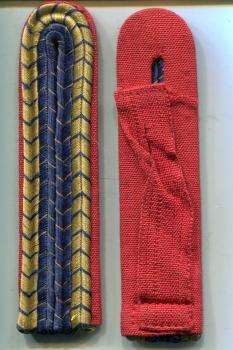 Schulterstücke DR II alte schmale Ausführung, Metallfäden