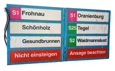 Preview: Großer Zielanzeiger vom Bahnhof der Berliner S-Bahn *** KEIN VERSAND *** NUR ABHOLUNG ***