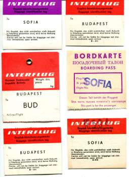6 Gepäckmarken, Bordkarte Interflug DDR Sofia Budapest
