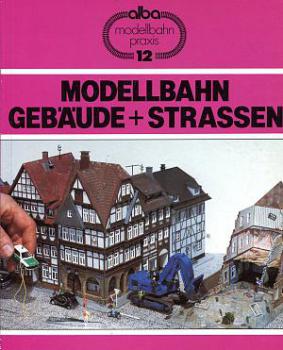 Modellbahn Gebäude + Strassen