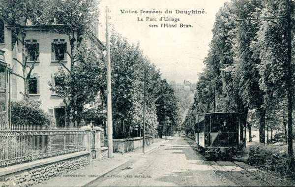 AK Voies ferrees du Dauphine Le Pare Uriage