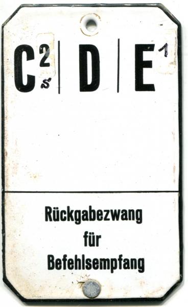 Emailleschils aus Stellwerk C 2 D E 1 Rückgabezwang