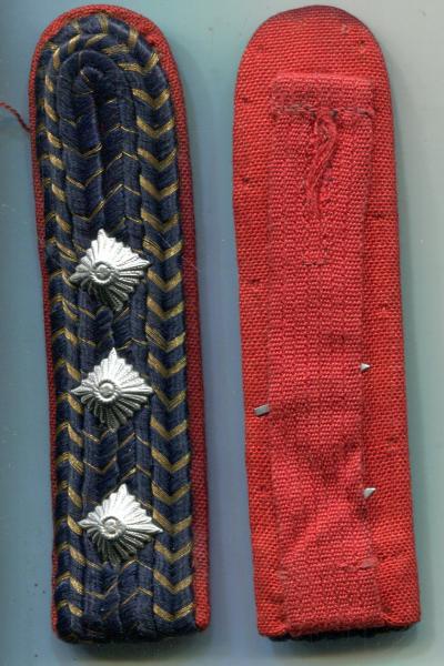 Schulterstücke DR I 3 Sterne alte Ausführung